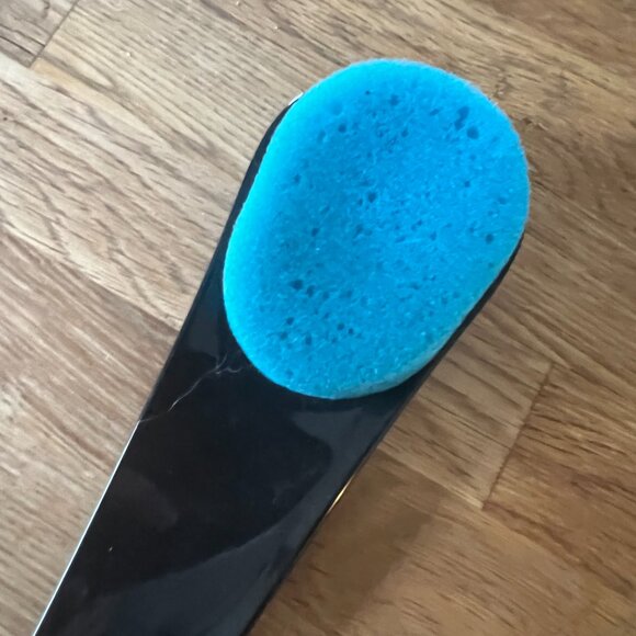 Bondi Sands Self Tan Back Applicator + 2 Refill Sponges – Open Box, Never Used - Picture 4 of 5